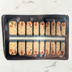 5 for $20 Nail Wraps (kids)- Party Animals